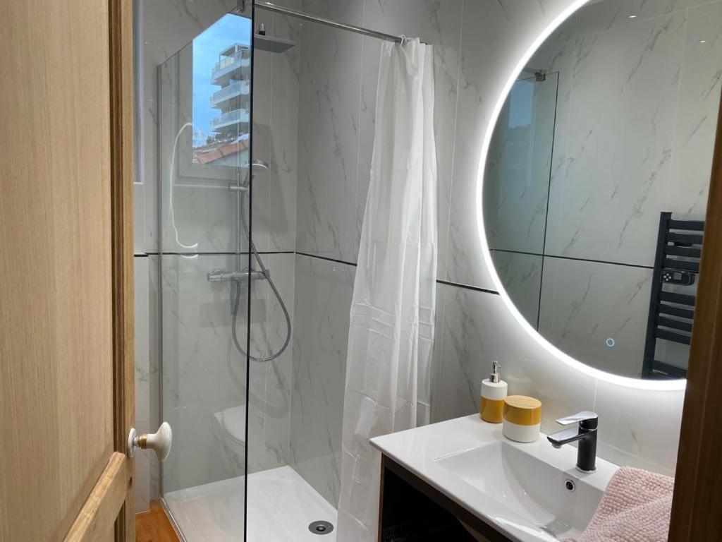 Magnifique Appartement Entierement Neuf Centre Ville Cannes Le Cannet Exterior photo